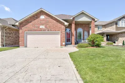 Detached in London North