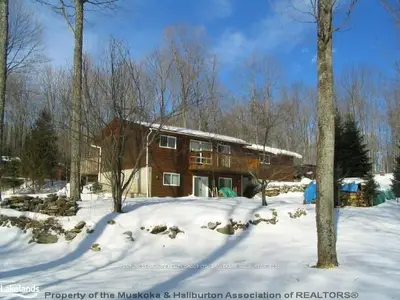 1086 Wampum Road, Dysart Et Al, On K0m 1s0