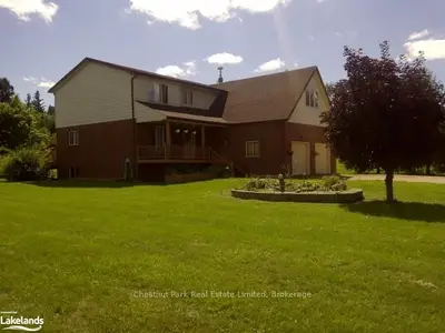 156 James Street, Grey Highlands, On N0c 1k0