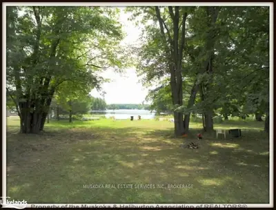 1003 Ann Street 2, Muskoka Lakes, On P1p 1r2