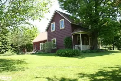 218 Alice Street W, Blue Mountains, On N0h 2p0