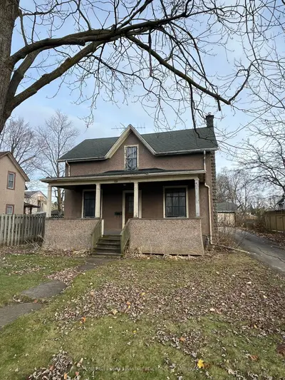 Detached in Welland