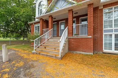 Common Element Condo in Hunt Club - South Keys and Area