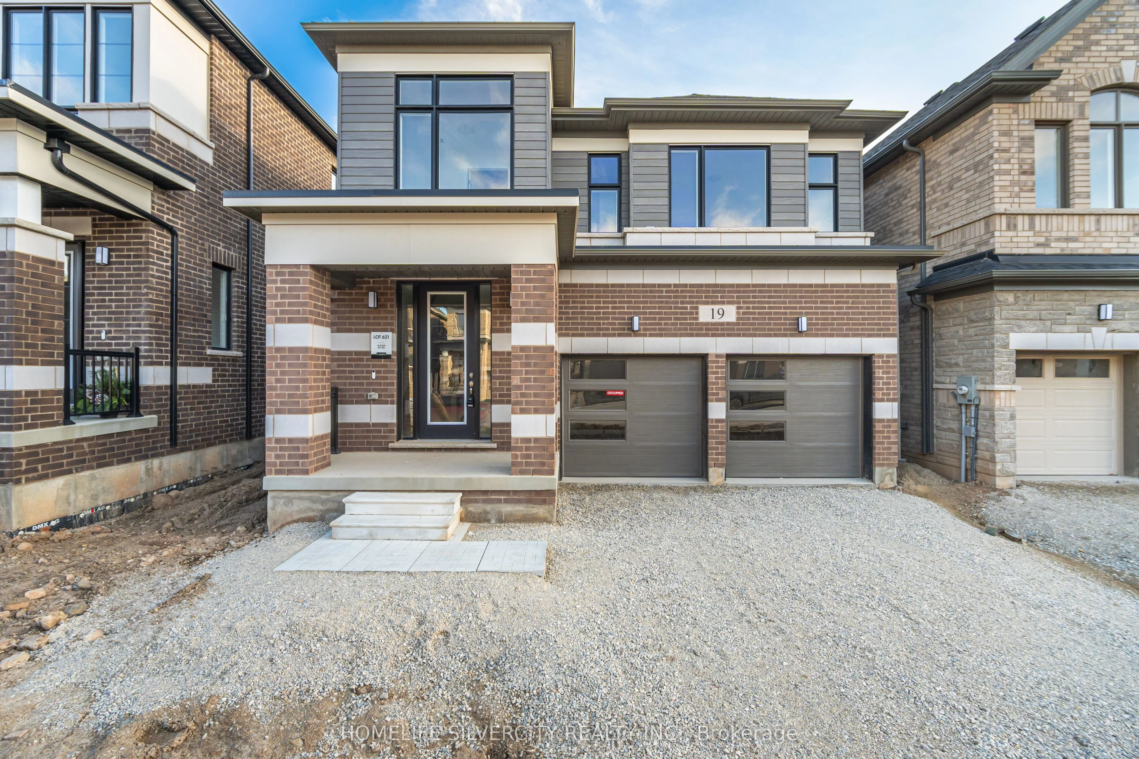 Detached in Erin