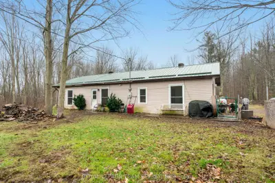 Detached in South Dundas