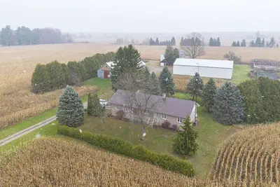 Farm in Dawn-Euphemia