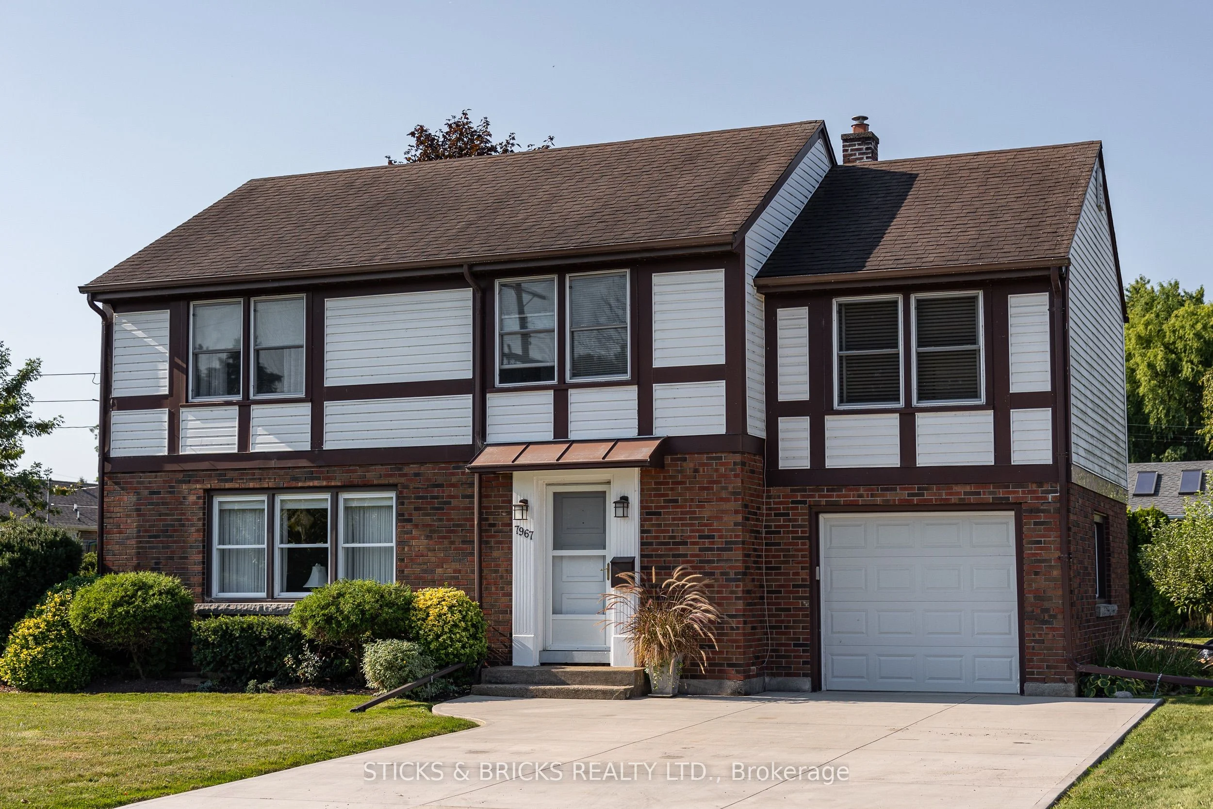 7967 Sarah Street, Niagara Falls, On L2g 6t7