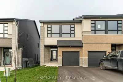 Att/Row/Townhouse in Blossom Park - Airport and Area