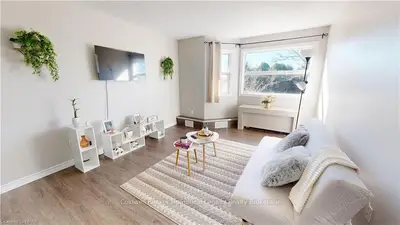 Condo Apartment in Woodstock