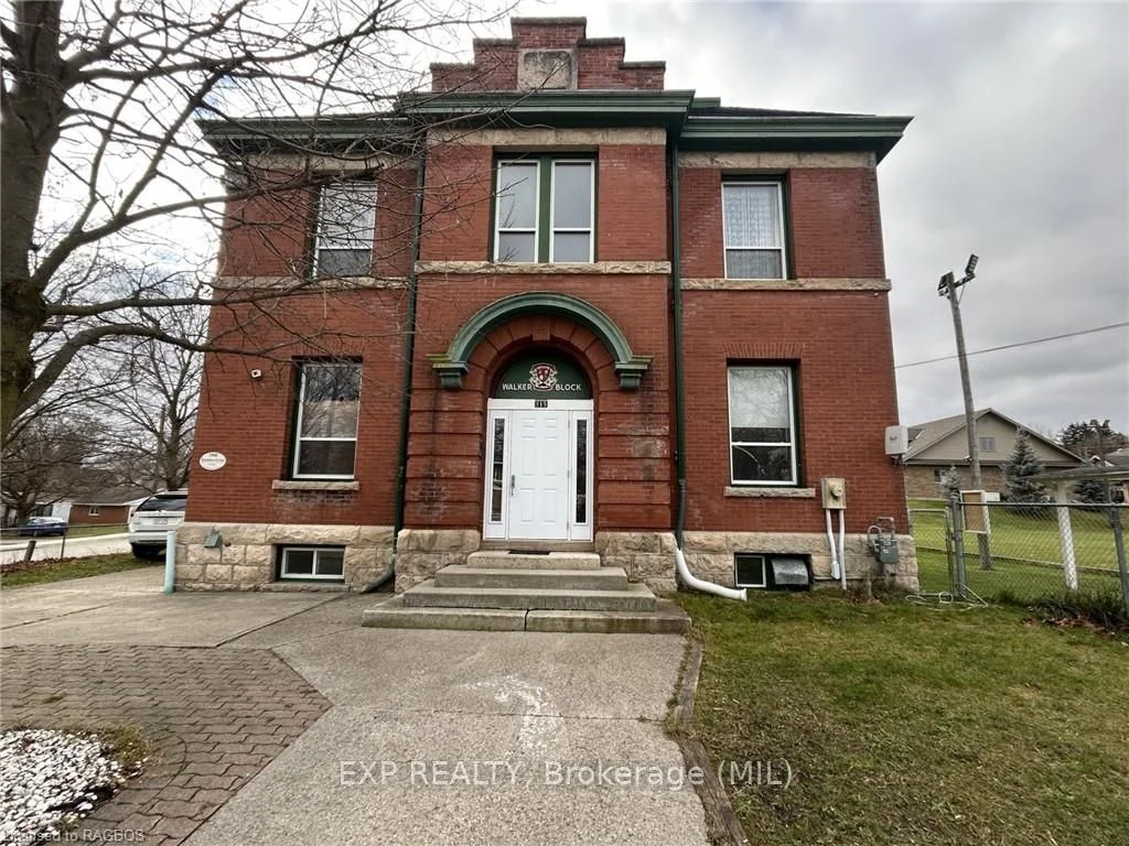 Detached in Brockton