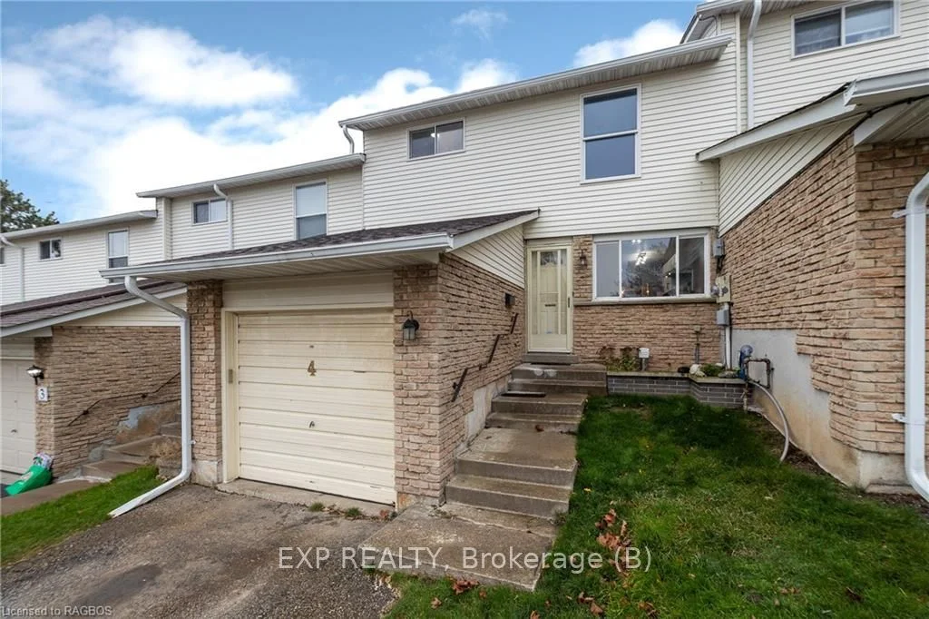 4 LAMSON Crescent, Owen Sound, ON N4K 6C1