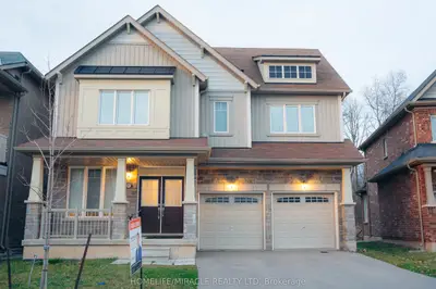 Att/Row/Townhouse in Niagara Falls