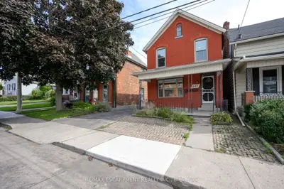 Detached in Hamilton