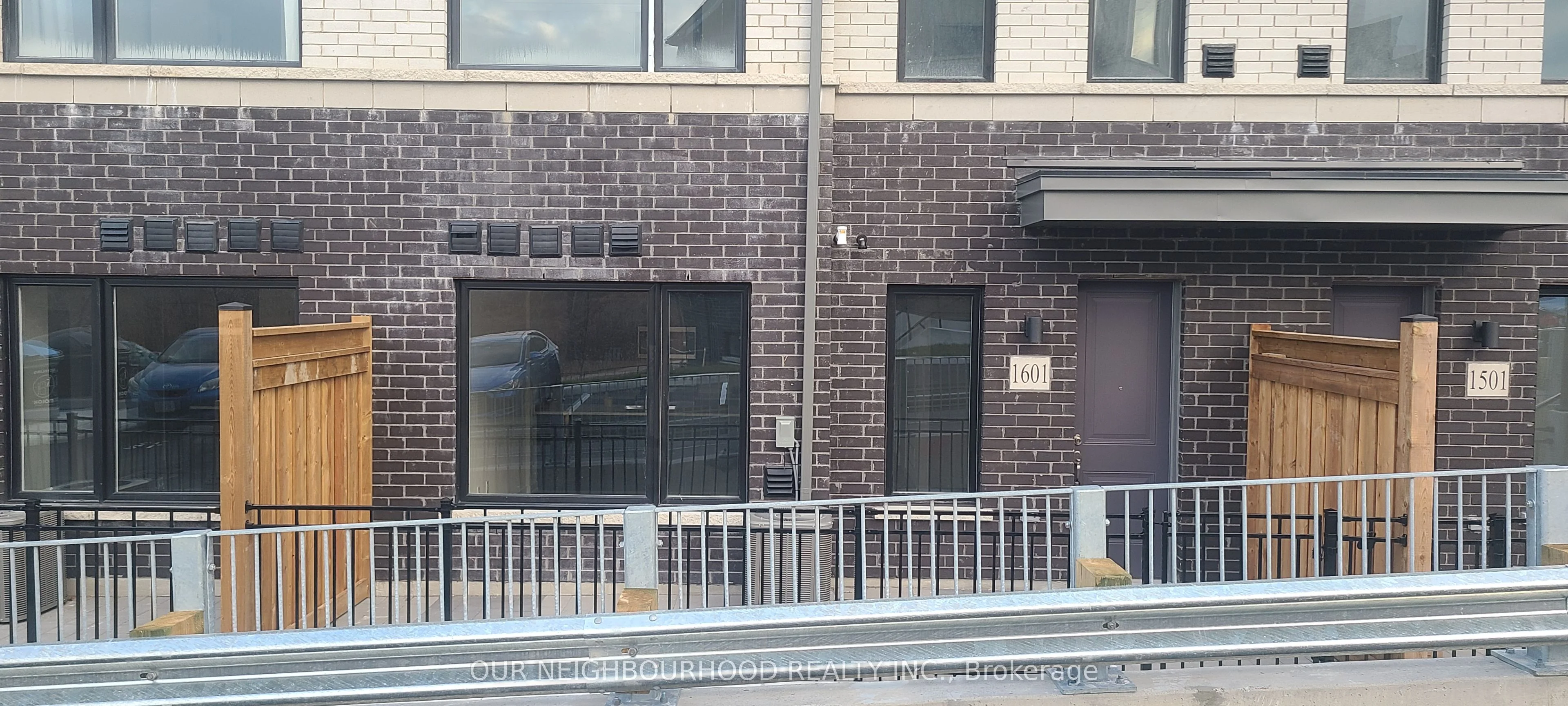 Condo Apartment in Cobourg
