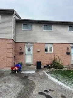 114 Pauline Crescent 52, London South, On N6e 2x6