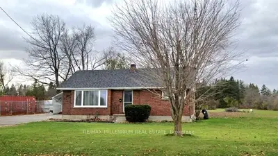 35 Angeline Street, Kawartha Lakes, On K9v 5b7
