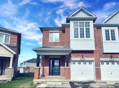 Att/Row/Townhouse in Thorold