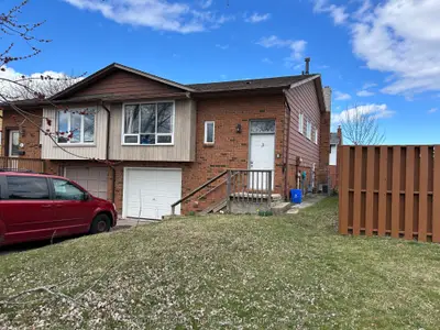 Semi-Detached in Thorold
