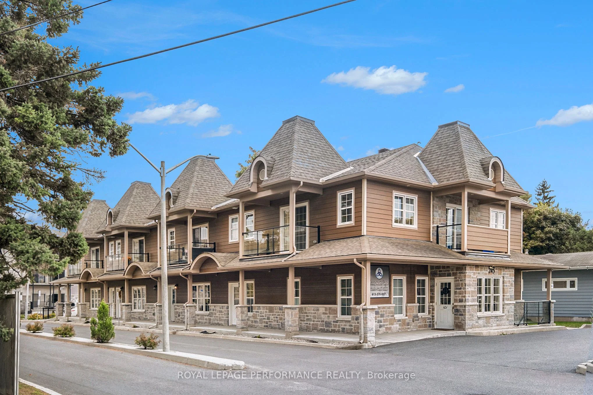 245 Equinox Drive 202, Russell, On K0a 1w0