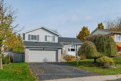 Detached in Guelph