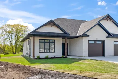Semi-Detached in Kincardine