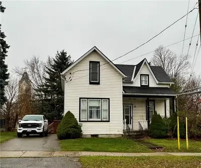 Detached in South Bruce