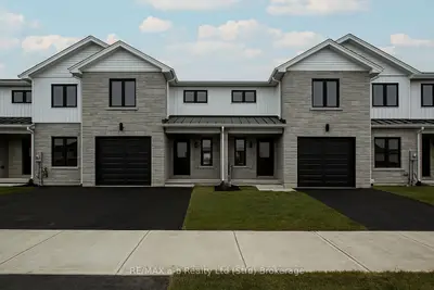 16 Linda Drive, Huron East, On N0k 1w0