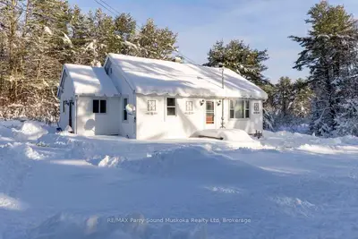 Detached in Seguin