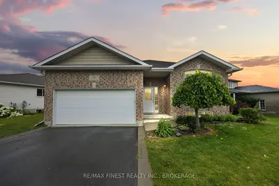 Detached in Kingston