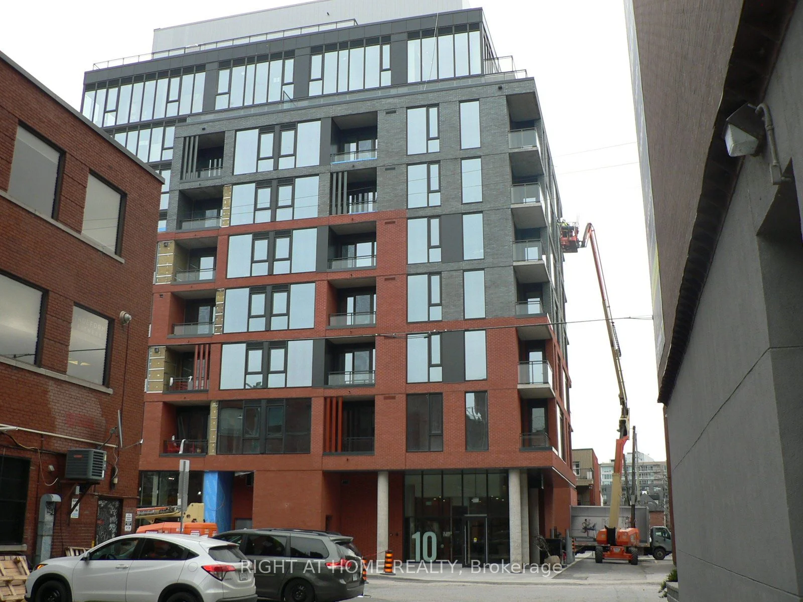 Condo Apartment in Ottawa Centre