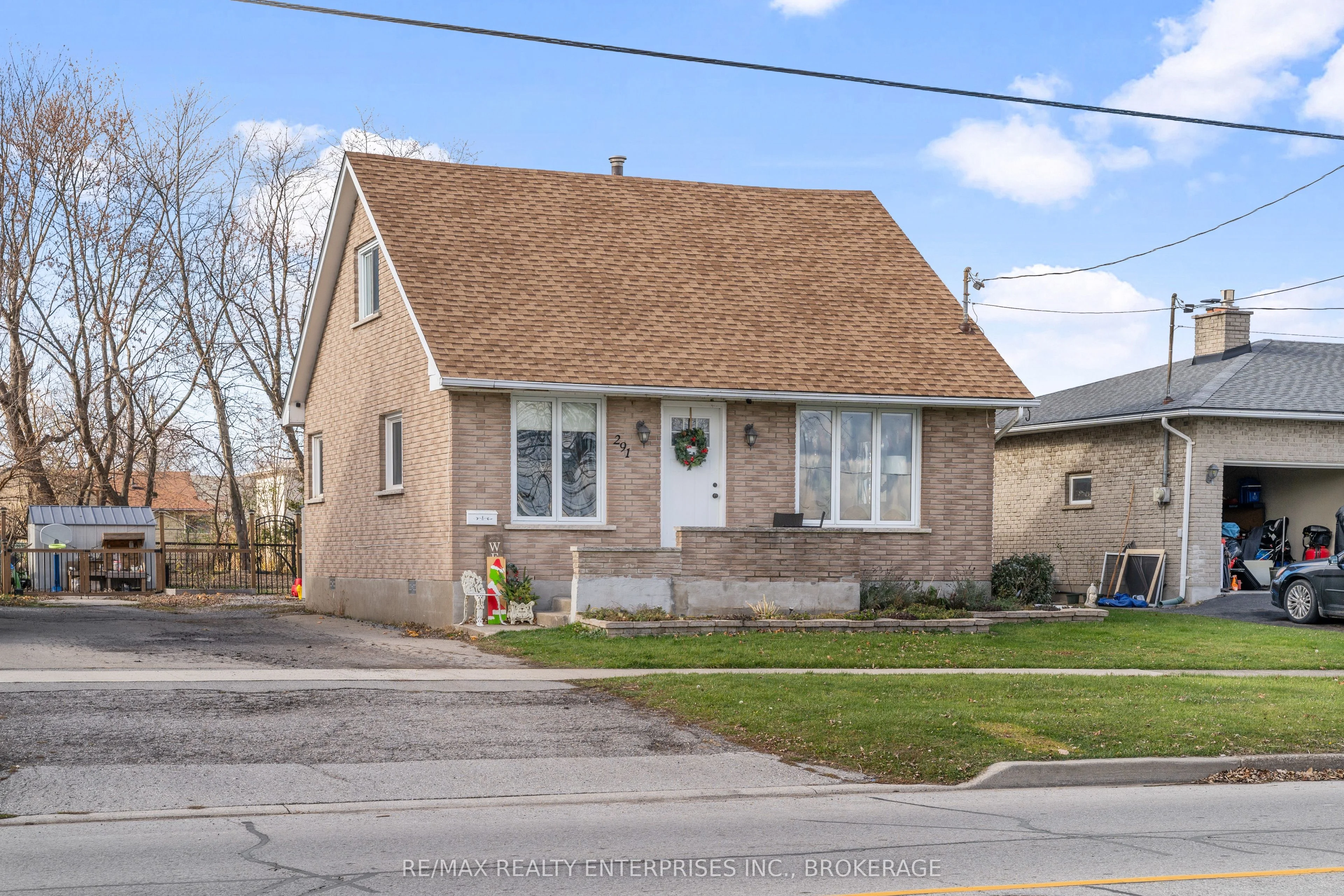 291 Central Avenue, Fort Erie, On L2a 3t4