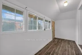 Triplex in St. Catharines