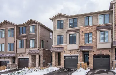 Att/Row/Townhouse in Cambridge