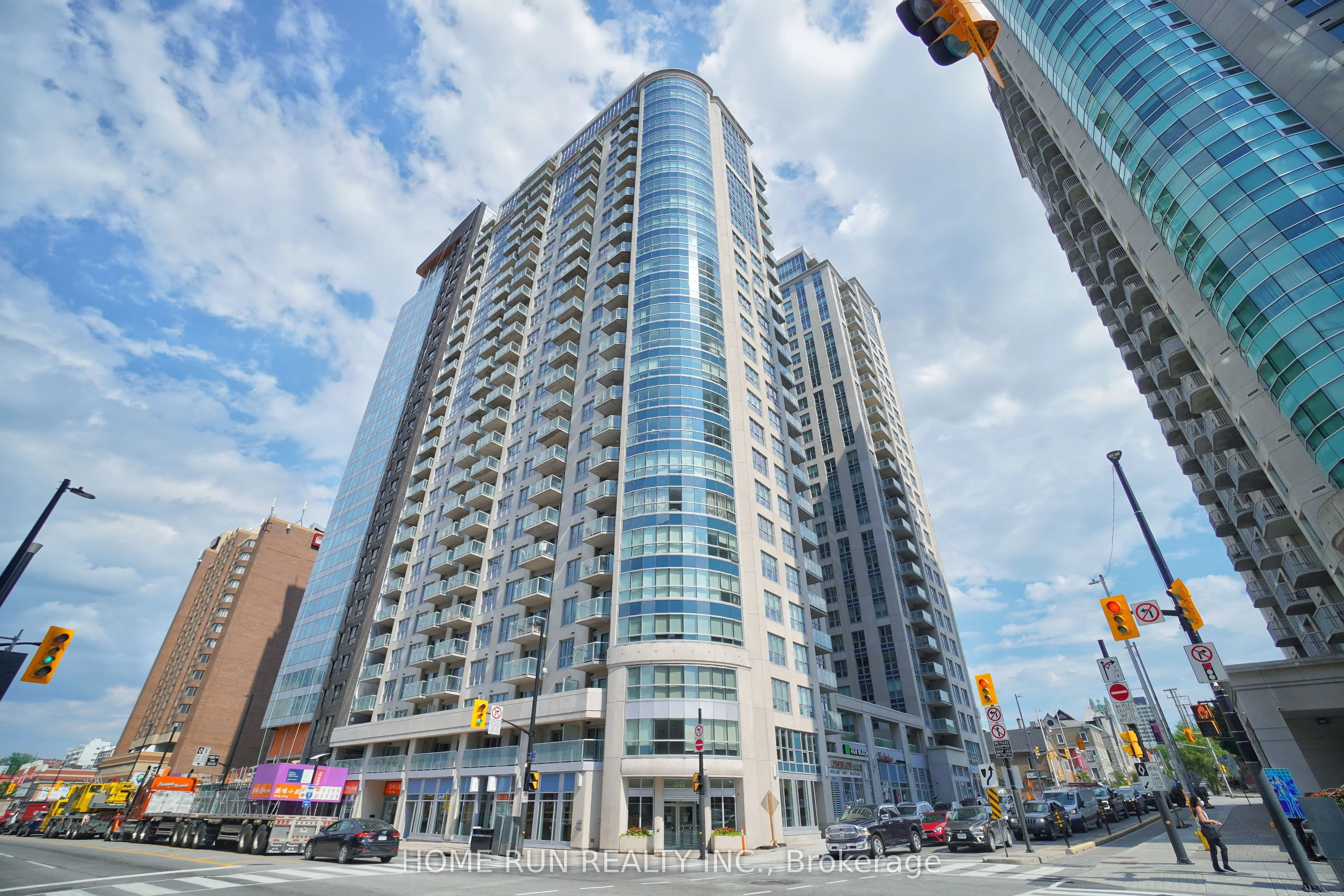 242 Rideau Street 1207, Lower Town - Sandy Hill, On K1n 0b7