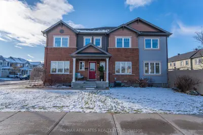 Att/Row/Townhouse in Barrhaven