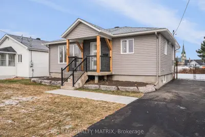 Detached in Hawkesbury