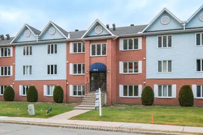 Condo Apartment in Clarence-Rockland