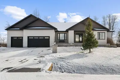 Detached in Greely - Metcalfe - Osgoode - Vernon and Area