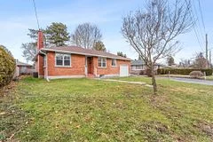 371 Billings Avenue W, Alta Vista and Area, ON K1H 5L4