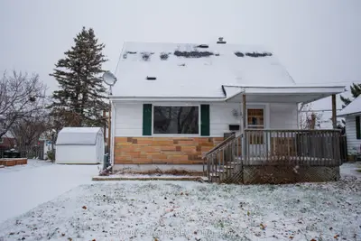 Detached in Arnprior