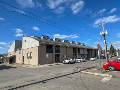 Condo Apartment in North Grenville