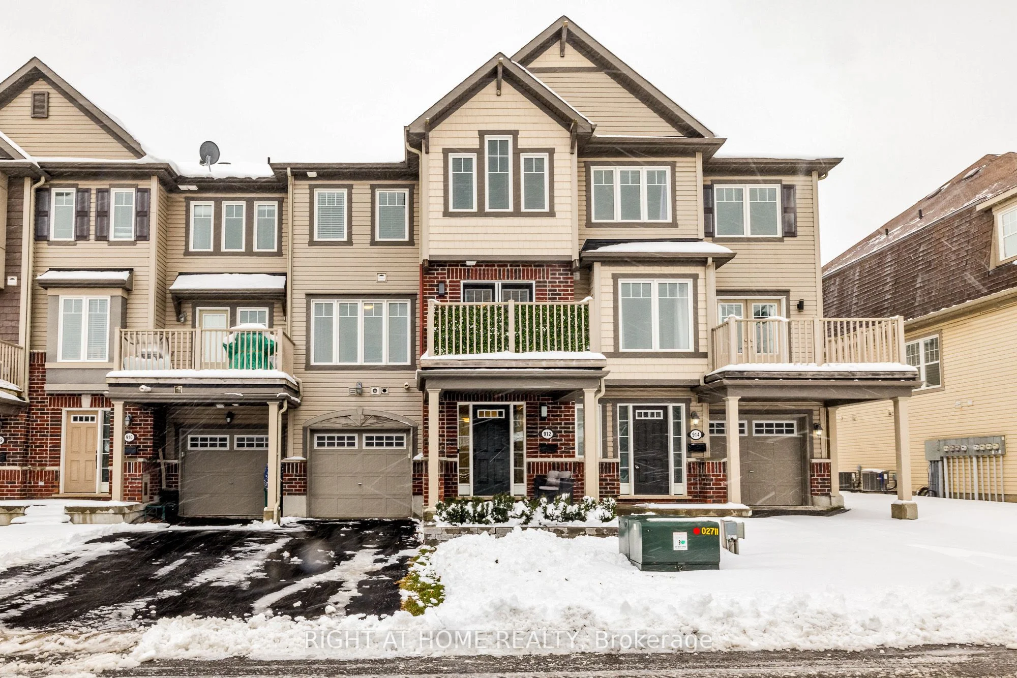 912 Messor Crescent, Stittsville - Munster - Richmond, On K2s 0l7