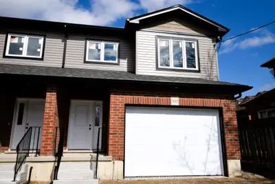 305 Simcoe Street, Woodstock, On N4s 1j1