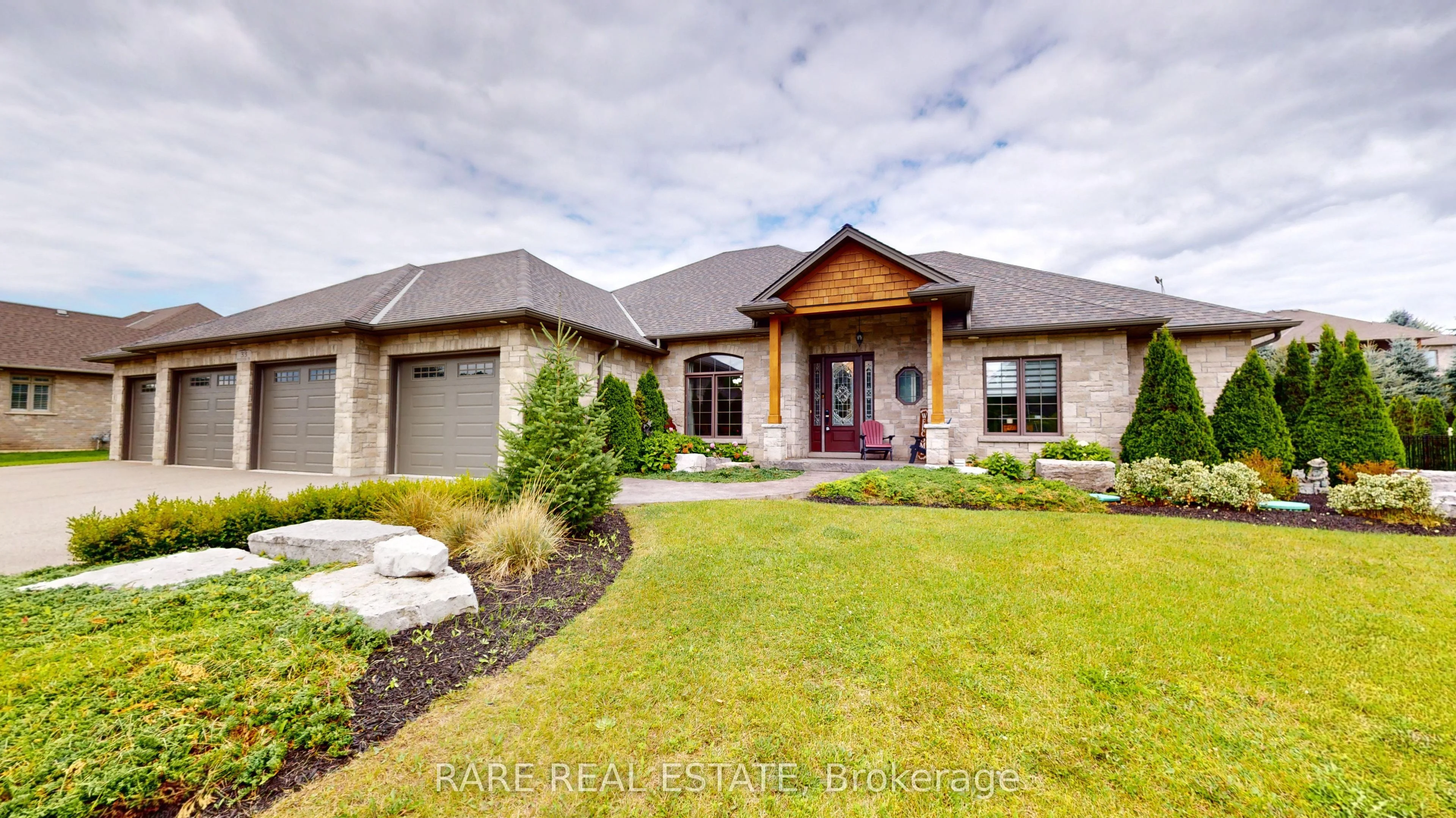 Detached in Brant