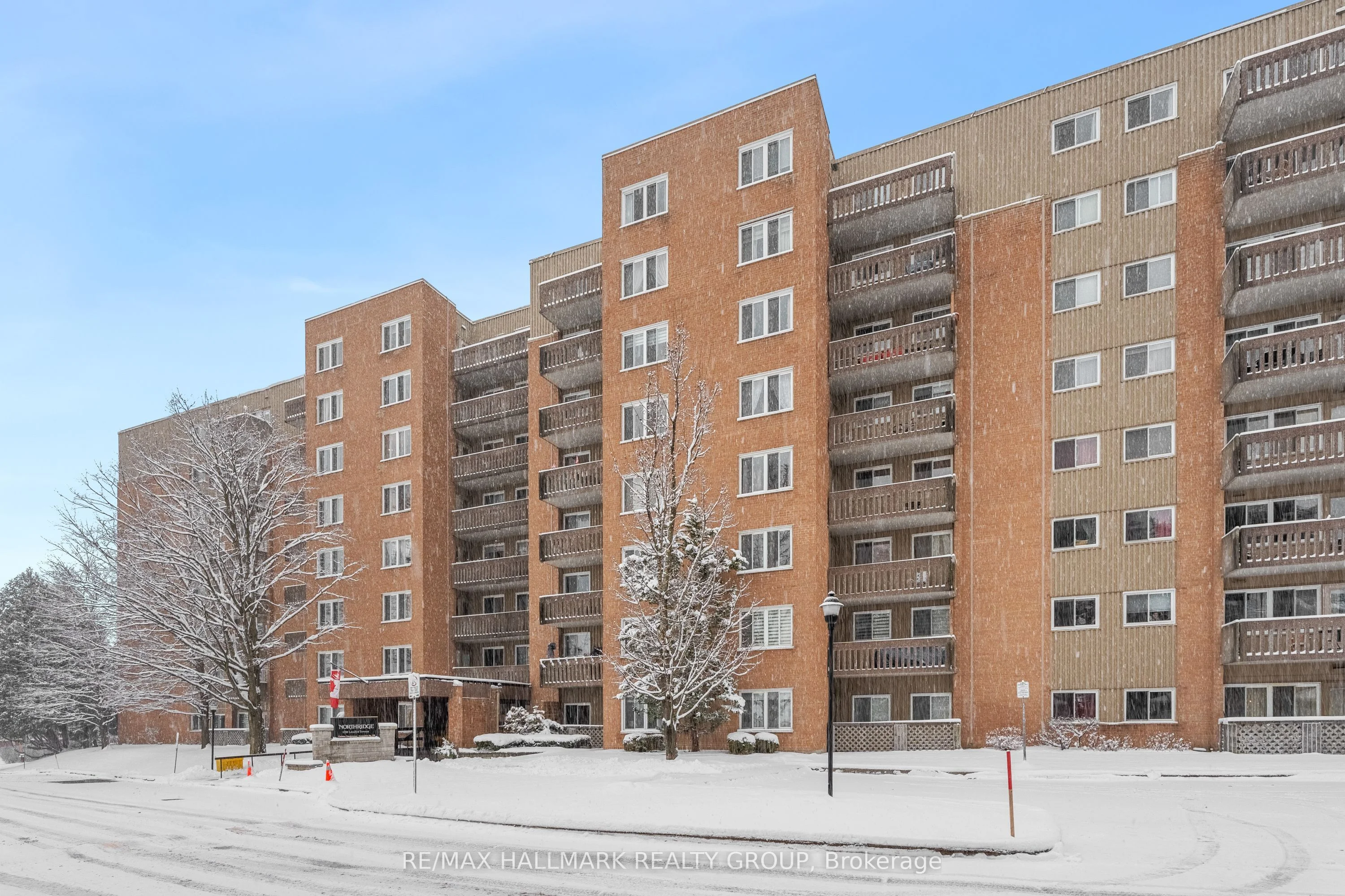 1599 Lassiter Terrace 303, Beacon Hill North - South And Area, On K1j 8r6