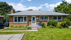 1204 Huron Street, London East, ON N5Y 4K9