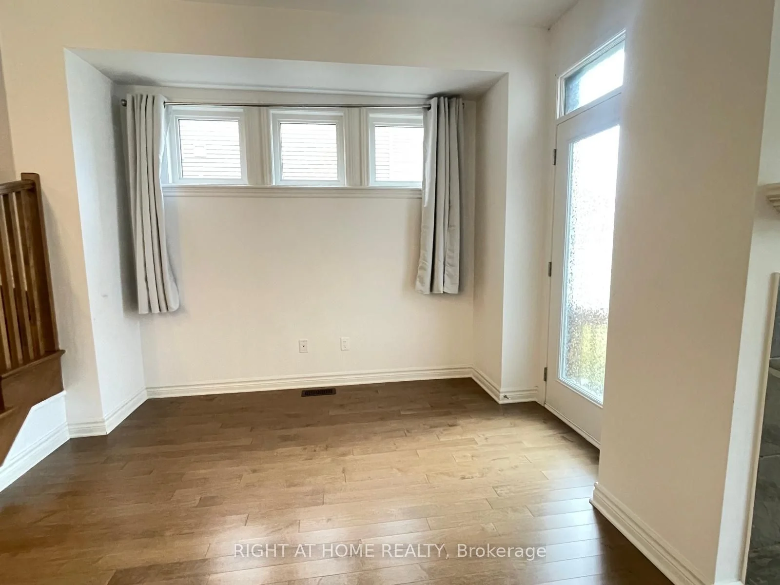 405 Cornice Street, Orleans - Convent Glen and Area, ON K1W 0P6
