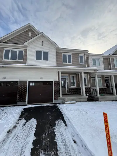Att/Row/Townhouse in Orleans - Convent Glen and Area