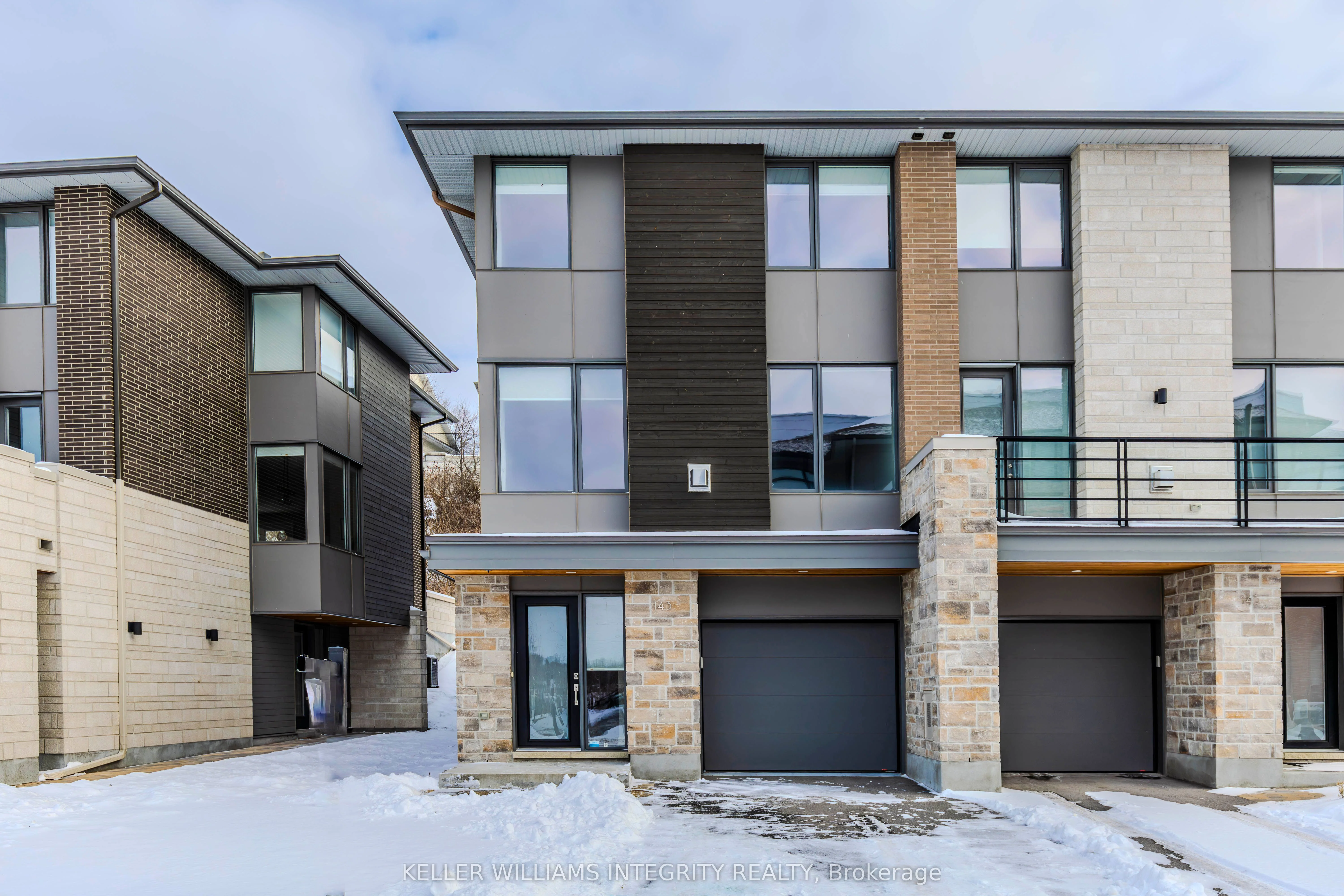 Semi-Detached in Kanata