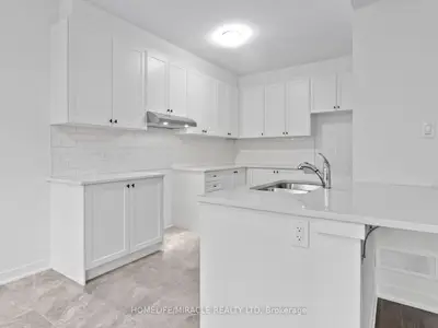 Att/Row/Townhouse in Barrhaven